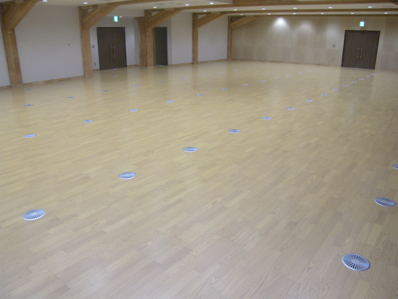 県立青少年教育施設（仮称）本体棟空気調和設備工事